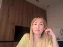 Most Recent Photo of nuvellaa