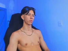 Most Recent Photo of oliverthompson_01