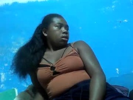Most Recent Photo of olivia305365