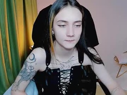 Most Recent Photo of olivia_norton_