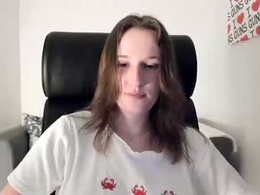 Most Recent Photo of oliviaaa2003