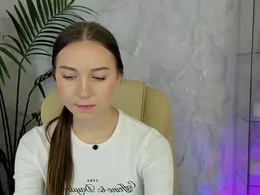 Most Recent Photo of olivialangs