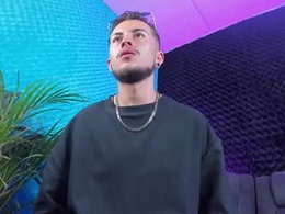 Most Recent Photo of otter_wet