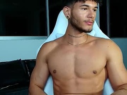 Most Recent Photo of pertty_ken_boy