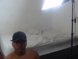 Most Recent Photo of petarda333