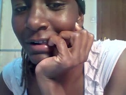 Most Recent Photo of petite_ariana