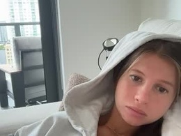Most Recent Photo of petitebaddie349