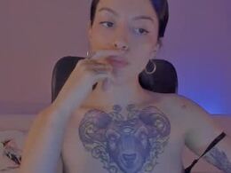 Most Recent Photo of phoenixx_x
