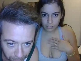 Most Recent Photo of pia_couple