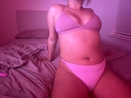 Most Recent Photo of pinkaura7