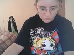 Most Recent Photo of pinkwife97