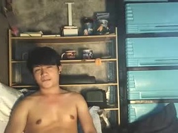 Most Recent Photo of pinoy_petitehugecock