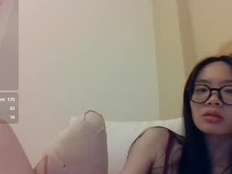 Most Recent Photo of poppyluvuuu