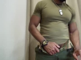 Most Recent Photo of proudlyblack30