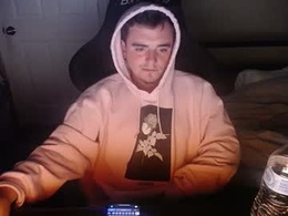 Most Recent Photo of pumpkin_smash69