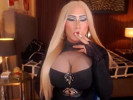 Most Recent Photo of queen_horsecock