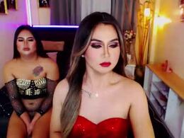 Most Recent Photo of queenunivers