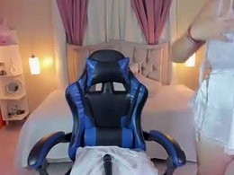 Most Recent Photo of queenvelvetxx