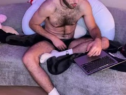 Most Recent Photo of razik_moon