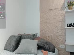 Most Recent Photo of rebecablack_