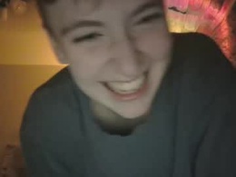 Most Recent Photo of renthetwink