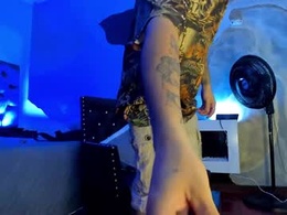 Most Recent Photo of reybigxxx