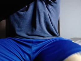 Most Recent Photo of room_hot_x