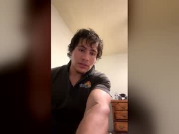 Most Recent Photo of roro34105998