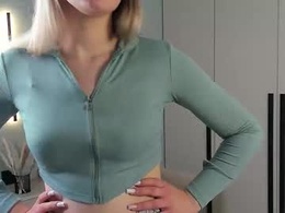 Most Recent Photo of rosanaiwaoka