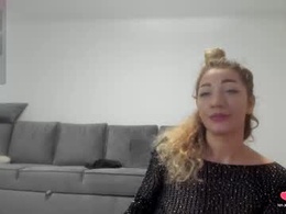 Most Recent Photo of rossana_doll