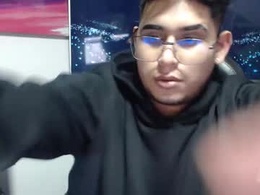 Most Recent Photo of roswall25