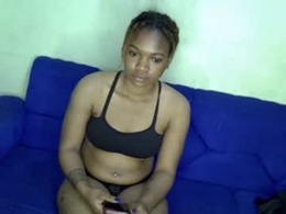 Most Recent Photo of roxanne2041