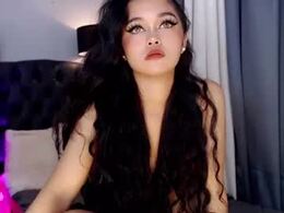 Most Recent Photo of roxxy_blossom