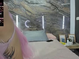 Most Recent Photo of roxy_sweett1