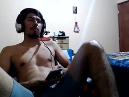 Most Recent Photo of ruben2001frenzy