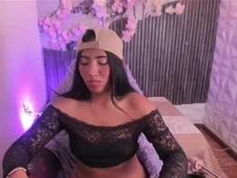 Most Recent Photo of samara_pink_