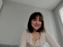 Most Recent Photo of saphirree