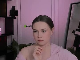 Most Recent Photo of sarah_foxy1