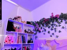 Most Recent Photo of sarahminage_