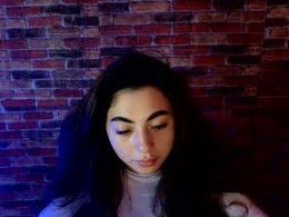 Most Recent Photo of sasha_bloom7