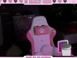 Most Recent Photo of scarletneon