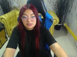 Most Recent Photo of scarlett_red_a