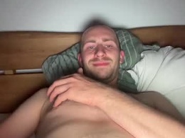 Most Recent Photo of seducemepleae