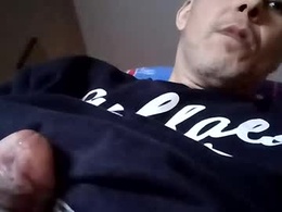 Most Recent Photo of see1_d