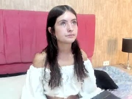 Most Recent Photo of serena_velvet