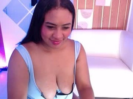 Most Recent Photo of sexy_brunnette_luxe