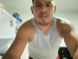 Most Recent Photo of sexy_hot72