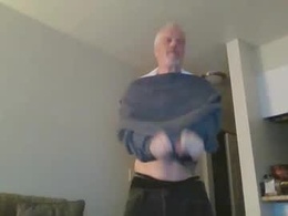 Most Recent Photo of sexy_white_daddy