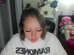 Most Recent Photo of sexyblondiey