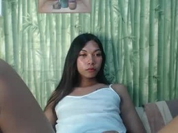 Most Recent Photo of sexyhornyts4u